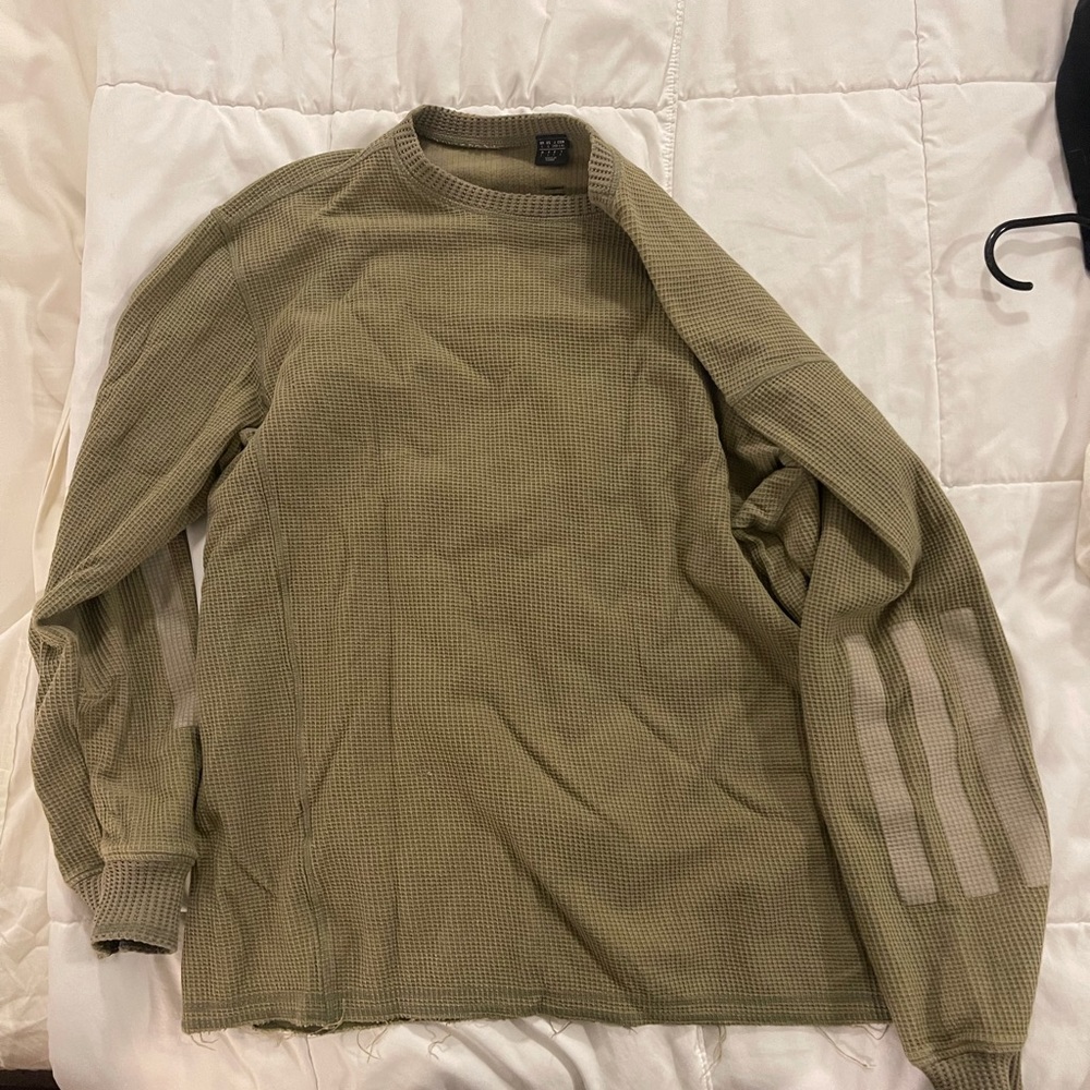 Adidas day one sweater